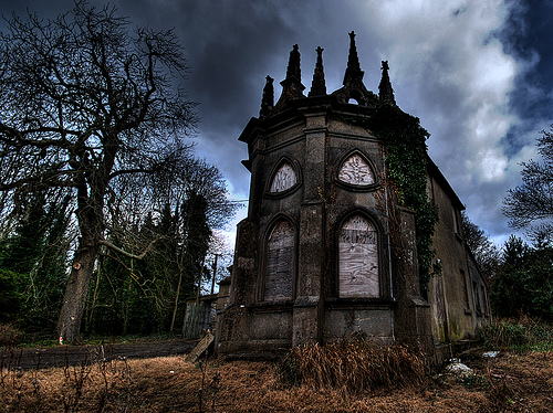 scary house with the wild front yard