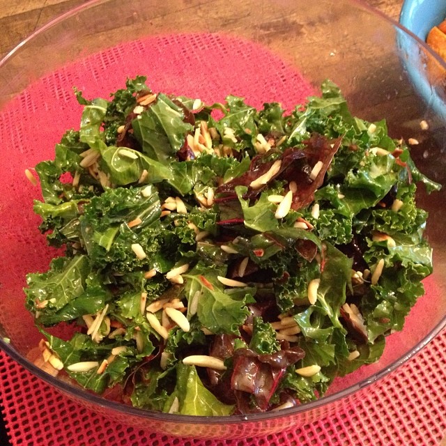 Kale_and_chard_salad_with_almonds_and_lemon_garlic_dressing.